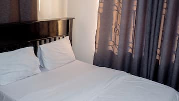 1 bedroom, iron/ironing board, WiFi