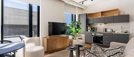 TV