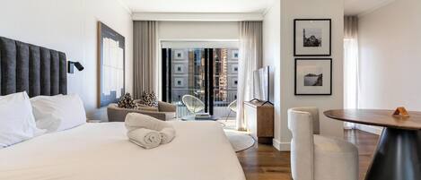 1 bedroom, in-room safe, iron/ironing board, WiFi