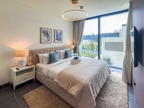 1 bedroom, in-room safe, iron/ironing board, internet