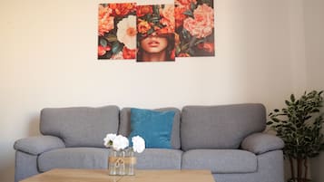 Deluxe-Maisonette, Balkon, Stadtblick | Wohnbereich