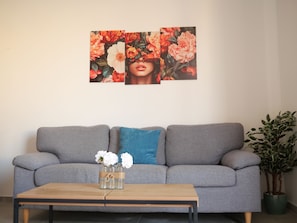 Deluxe Duplex, Balcony, City View | Living area - Casa Isla (Sliema)