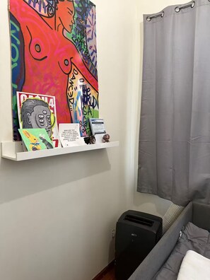 Interior - Shared Bushwick Duplex Stay – Private Rooms, Near L Train & Artsy Nightlife (Brooklyn)