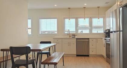 Steps to THE Beach – 3 BDR Condo + Parking