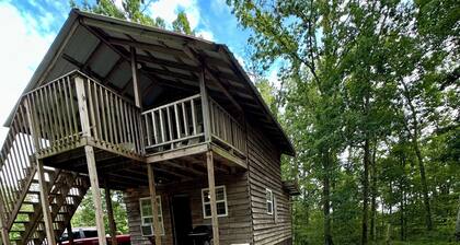 Direct Windrock trail access Breathtaking views right from your bedroom sleeps 4
