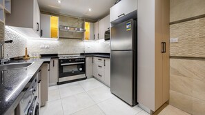 Microwave, oven
