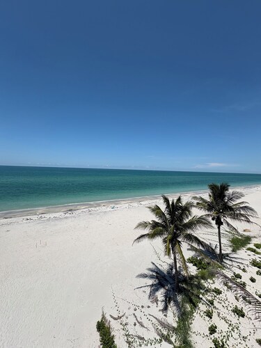 Don Pedro Island: Canal-Front Home w. dock and 5-Min to Fla’s Most Private Beach