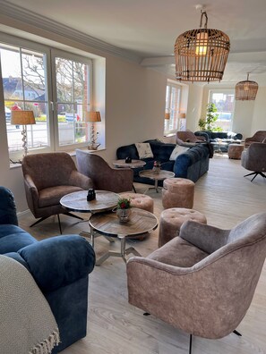 Khu tiếp khách ở sảnh