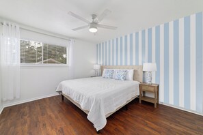 5 室のベッドルーム、WiFi (無料)、車椅子でアクセスできる設備