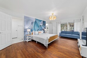 5 bedrooms, free WiFi, wheelchair access