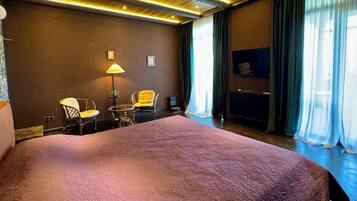 3 Schlafzimmer, Bügeleisen/Bügelbrett, WLAN, Bettwäsche