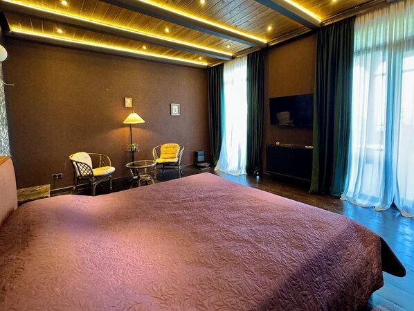 3 Schlafzimmer, Bügeleisen/Bügelbrett, WLAN, Bettwäsche