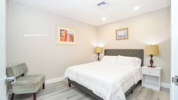 2 chambres, fer et planche à repasser, Wi-Fi gratuit, draps fournis