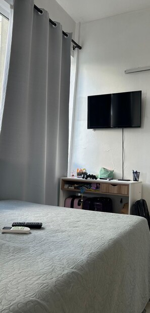 1 quarto, ferros/tábuas de passar roupa, Wi-Fi, roupa de cama