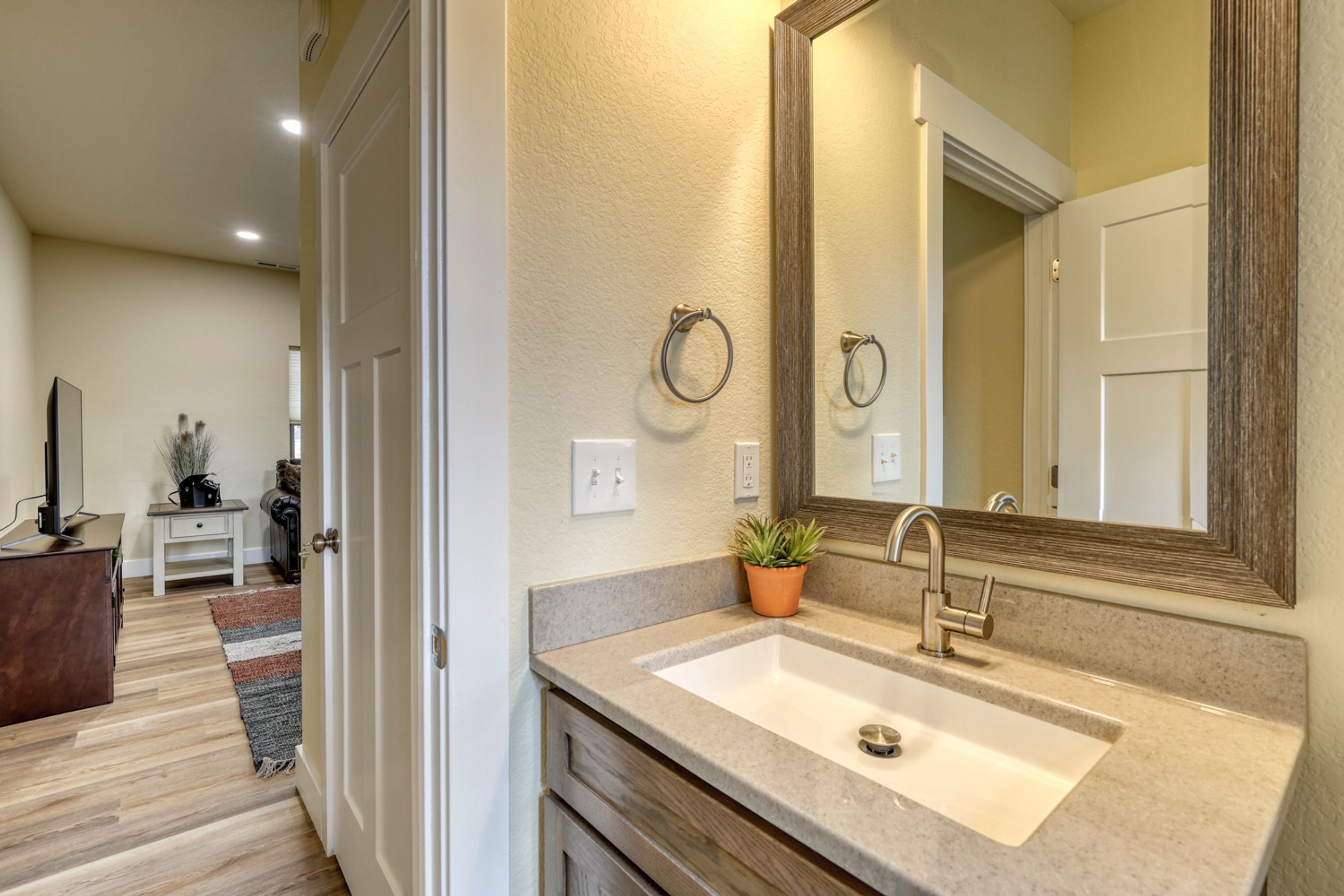 公寓 | 2 多间卧室