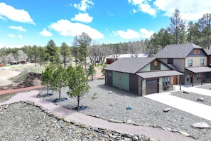 House | 2 bedrooms - Homestake Haven Highlighting the Mining Era (Rapid City)