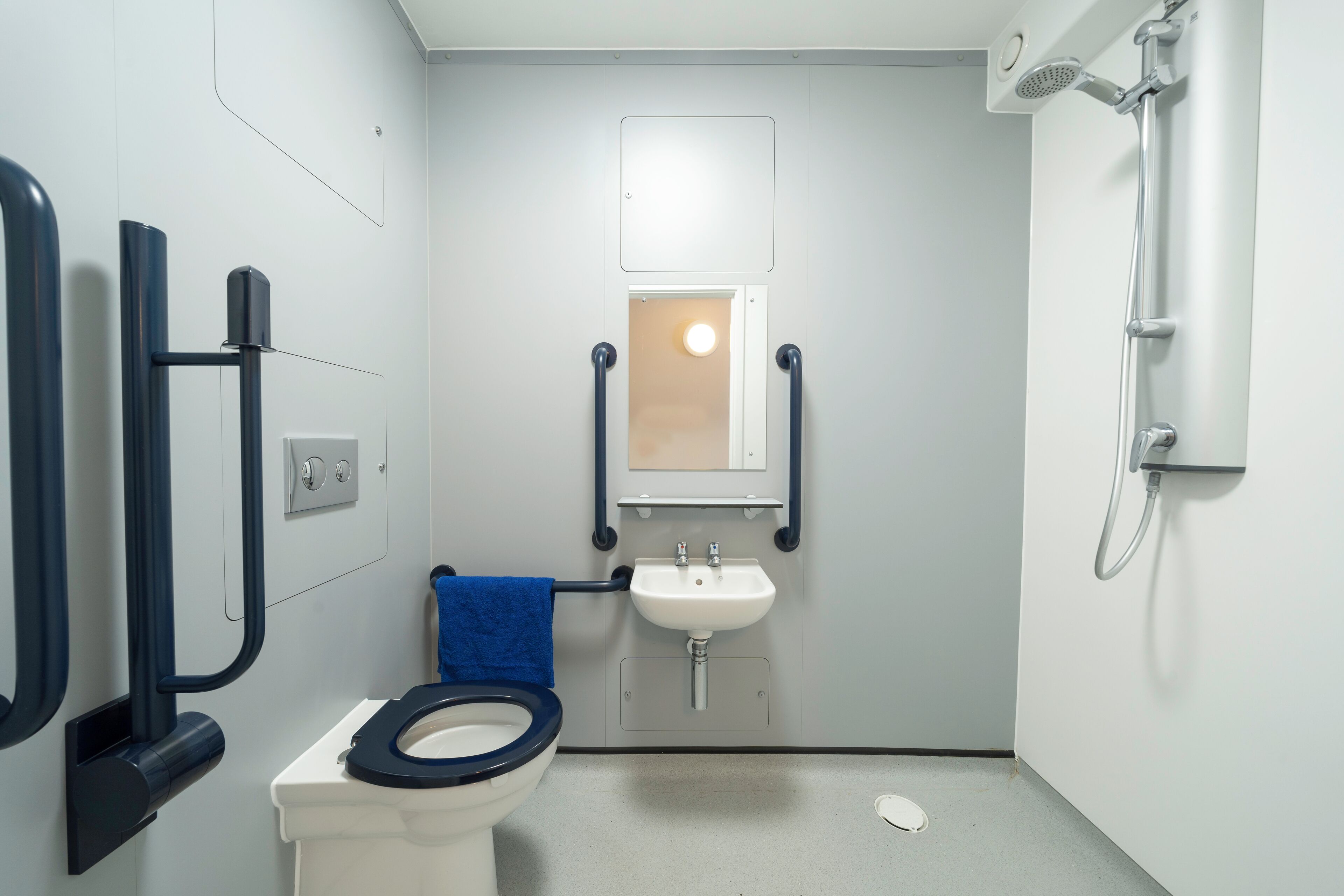 Single Room, Non Smoking | Bathroom