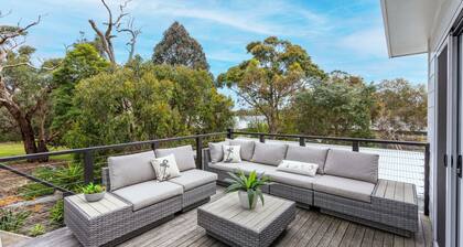 Whitehaven Holiday Home