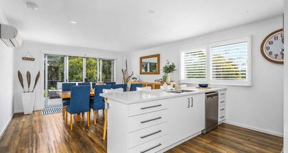 Whitehaven Holiday Home