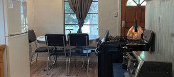 Delightful house with AC in charming Riggins