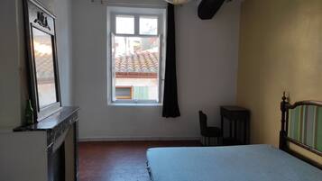 4 chambres, draps fournis