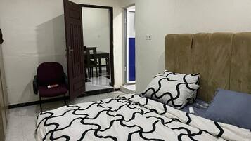 1 bedroom, iron/ironing board, WiFi, bed sheets