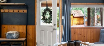 Grand Lake Gem | Walk to Lake/Town | Stylish Decor