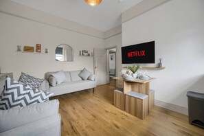 Apartment | 2 bedrooms - Free Parking Fast Wifi 2 Min to Cardiff City (Cardiff)