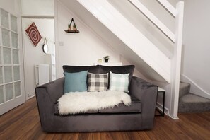 House | 3 bedrooms - Central Escape Central Cardiff Free Parking (Cardiff)