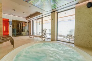 Spa, bain de vapeur, service de massage