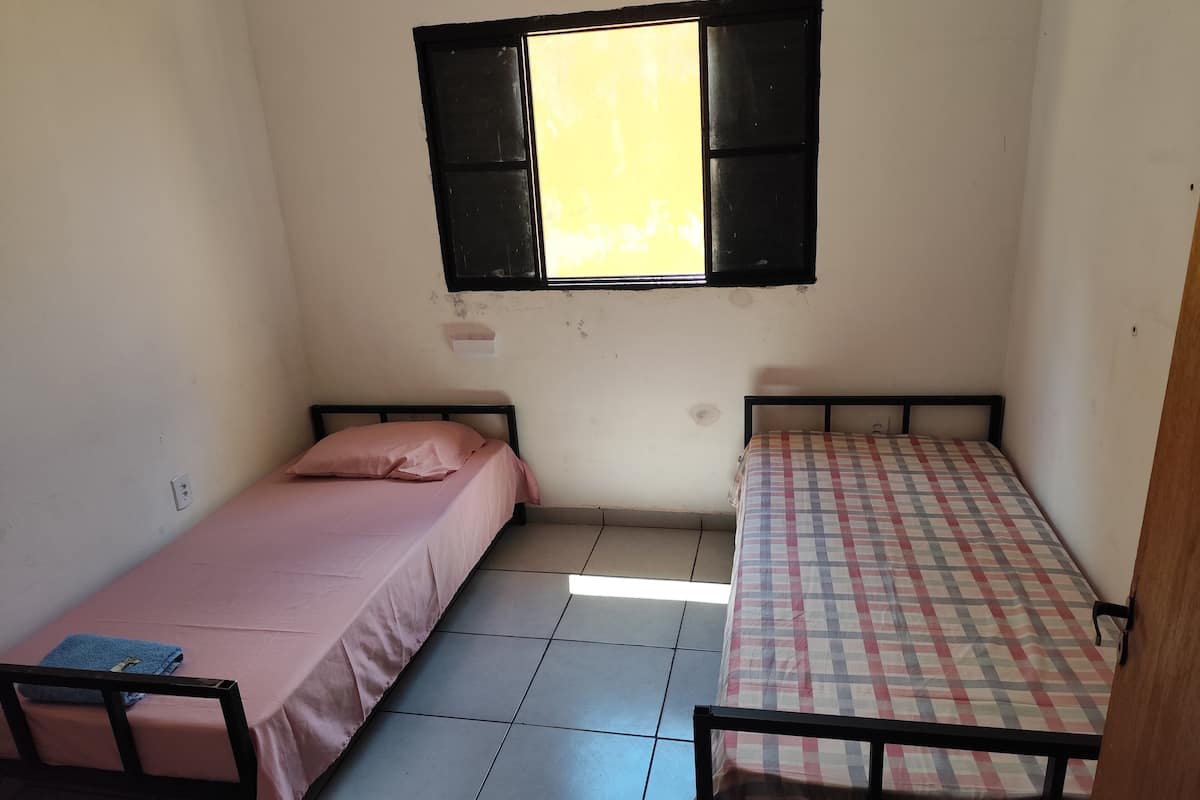 Economy Twin Room | Iron/ironing board, free WiFi