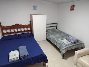 Kamar Double Comfort | Setrika/meja setrika dan Wi-Fi gratis