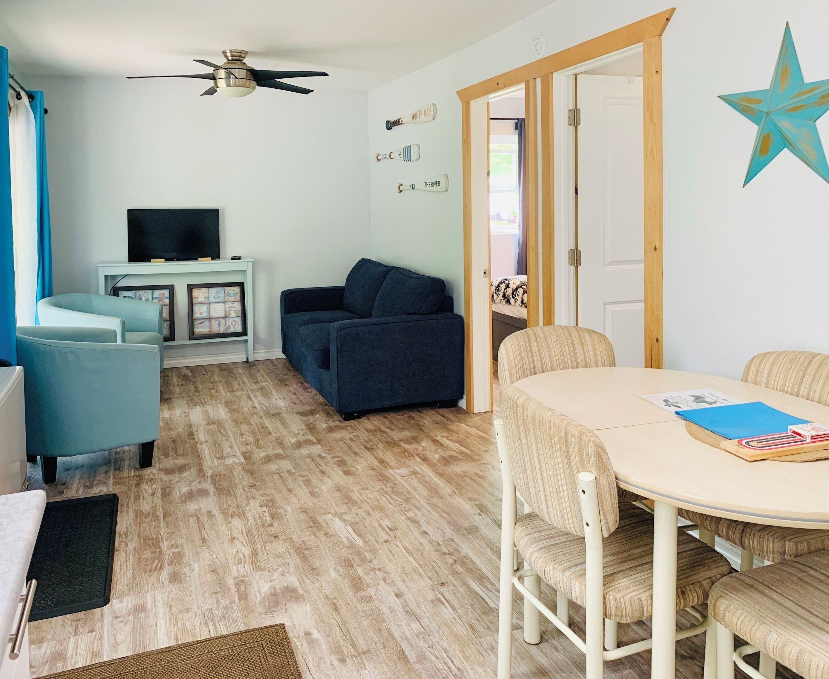 Riverview Cabin Cottage B - North Bay