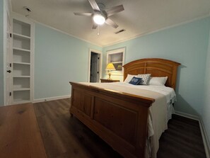 3 chambres, fer et planche à repasser, Wi-Fi, literie fournie