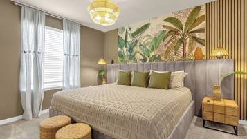 Iron/ironing board, free WiFi