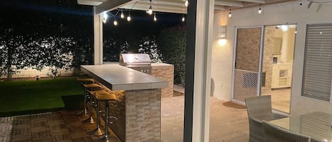 House | 4 bedrooms, Internet