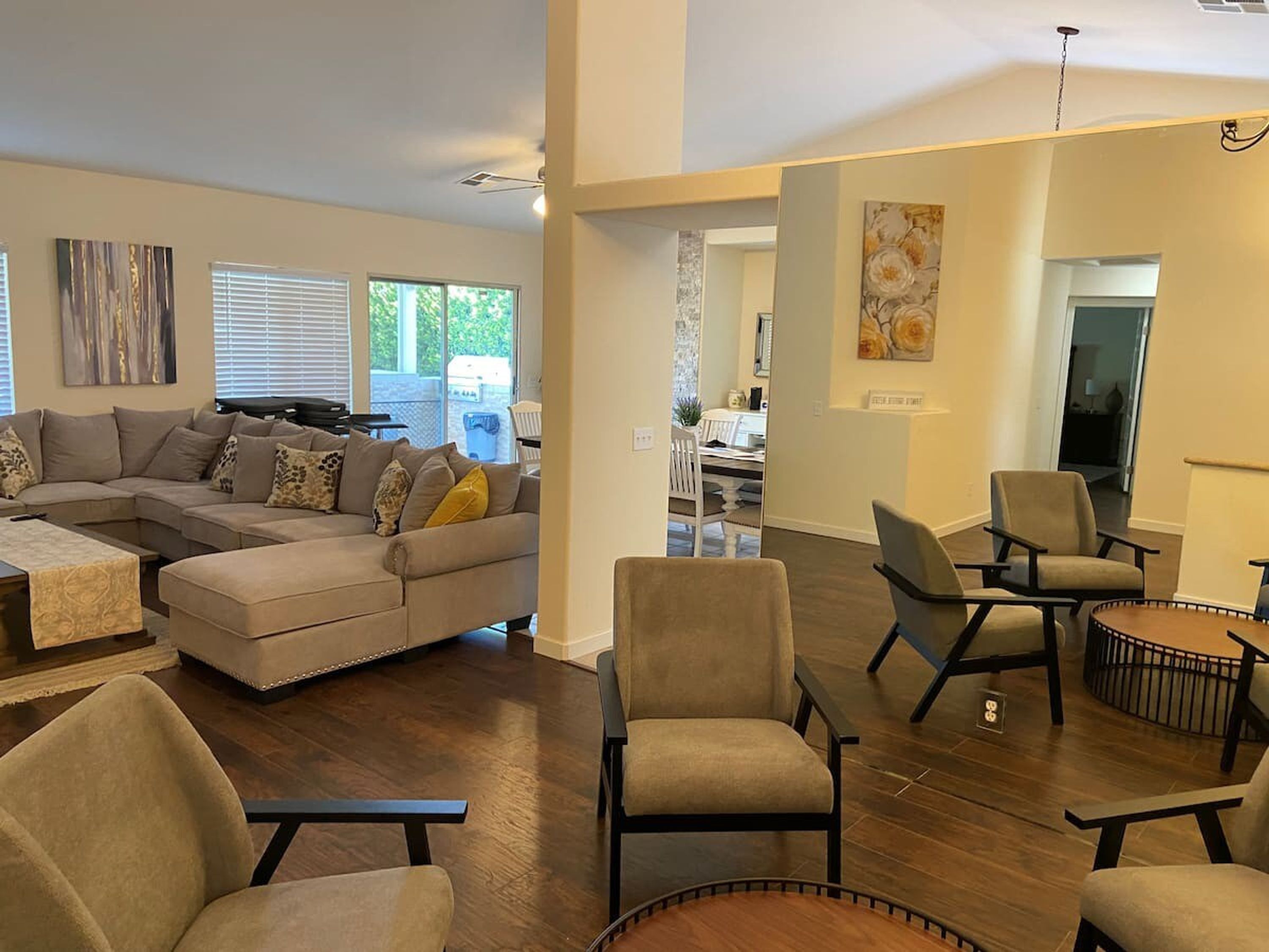 House | 4 bedrooms, Internet