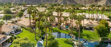 House | 4 bedrooms, Internet