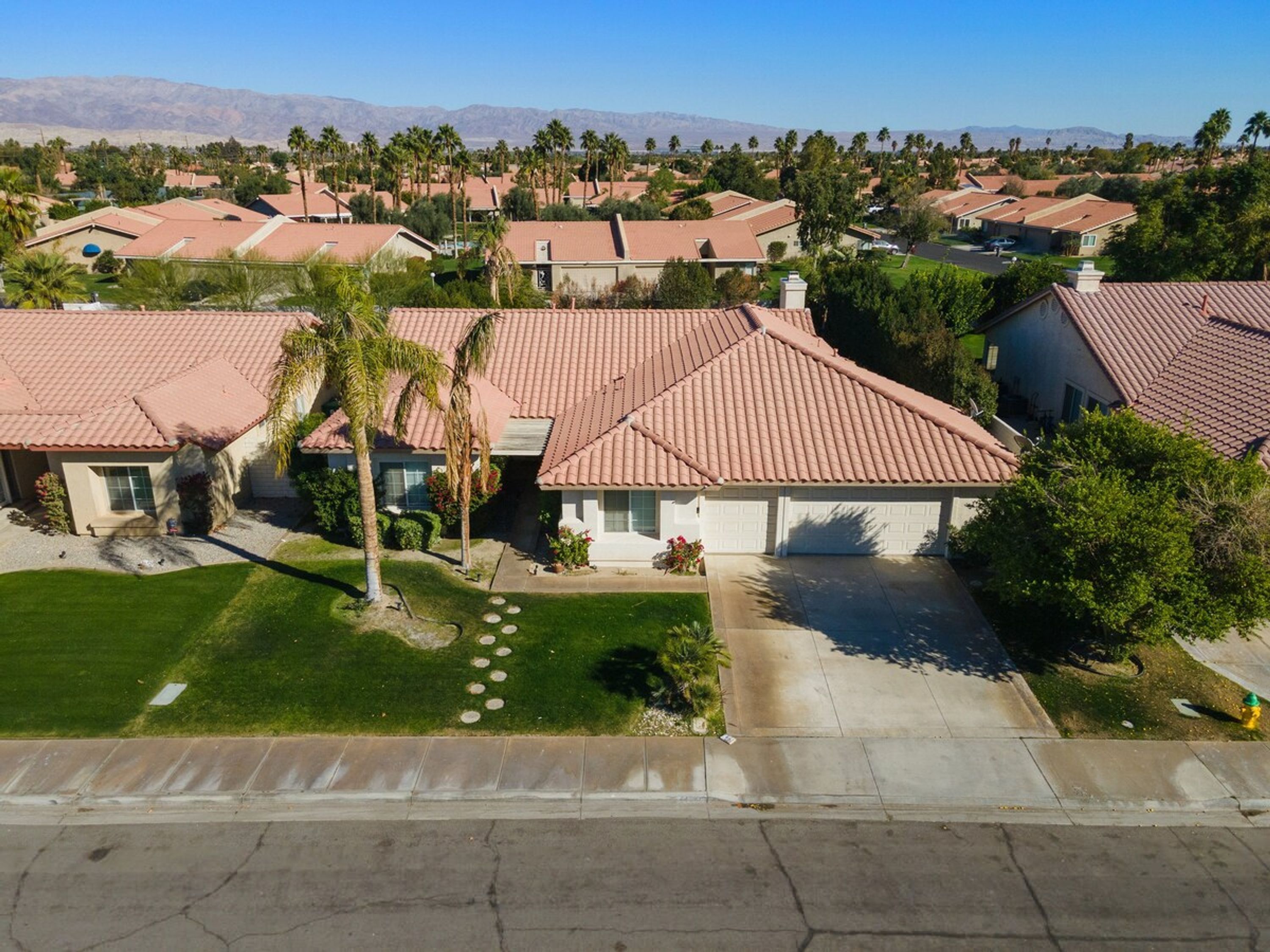 House | 4 bedrooms, Internet