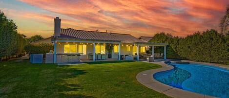 Rumah | 4 kamar tidur dan internet