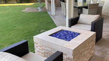 House | 4 bedrooms, Internet