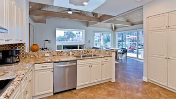 Nhà | 3 phòng ngủ, truy cập Internet tốc độ cao