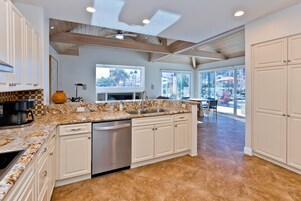 House | 3 bedrooms, Internet