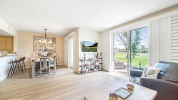 3 bedrooms, Internet