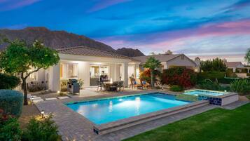 3 habitaciones y acceso a internet