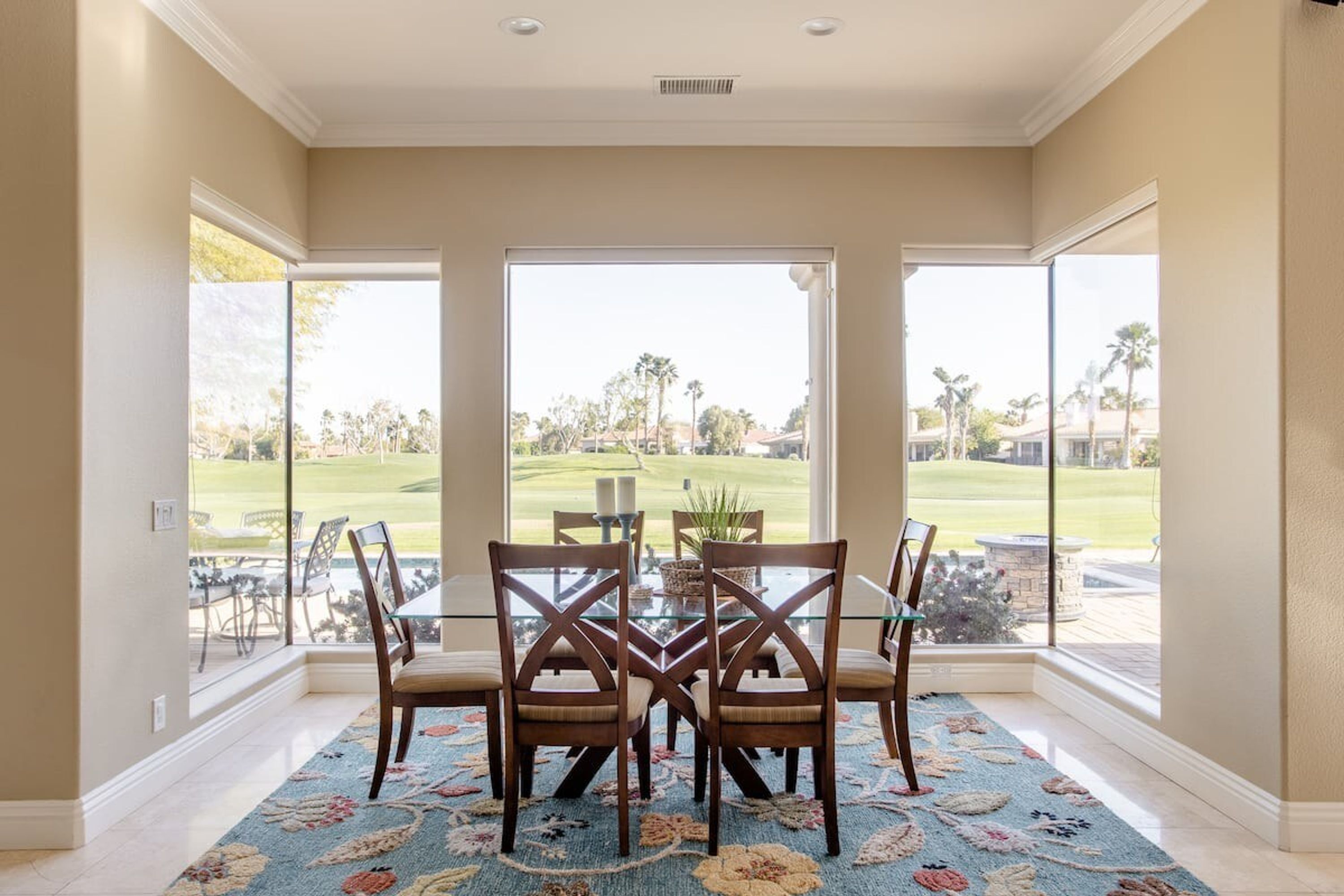 House | 3 bedrooms, Internet