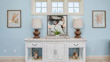 6 habitaciones y acceso a internet