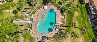 팜 데저트의 페어웨이 뷰 3 베드룸 콘도