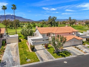 3 bedrooms, Internet - Fairway-view 3 Bedroom Condo in Palm Desert (Palm Desert)