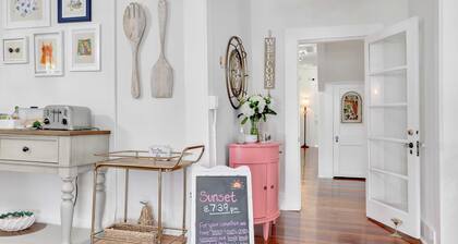 Hibiscus House Bed Breakfast Citrus Room